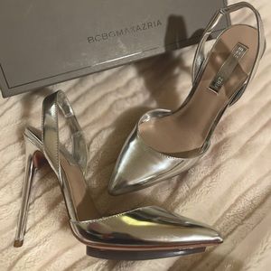 BCBG silver pointed sling back heels